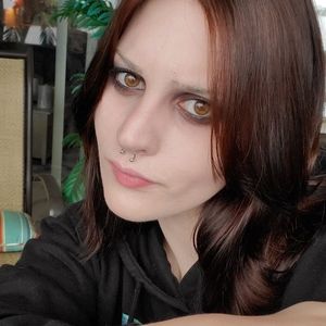 Meet your Posher, Katelyn